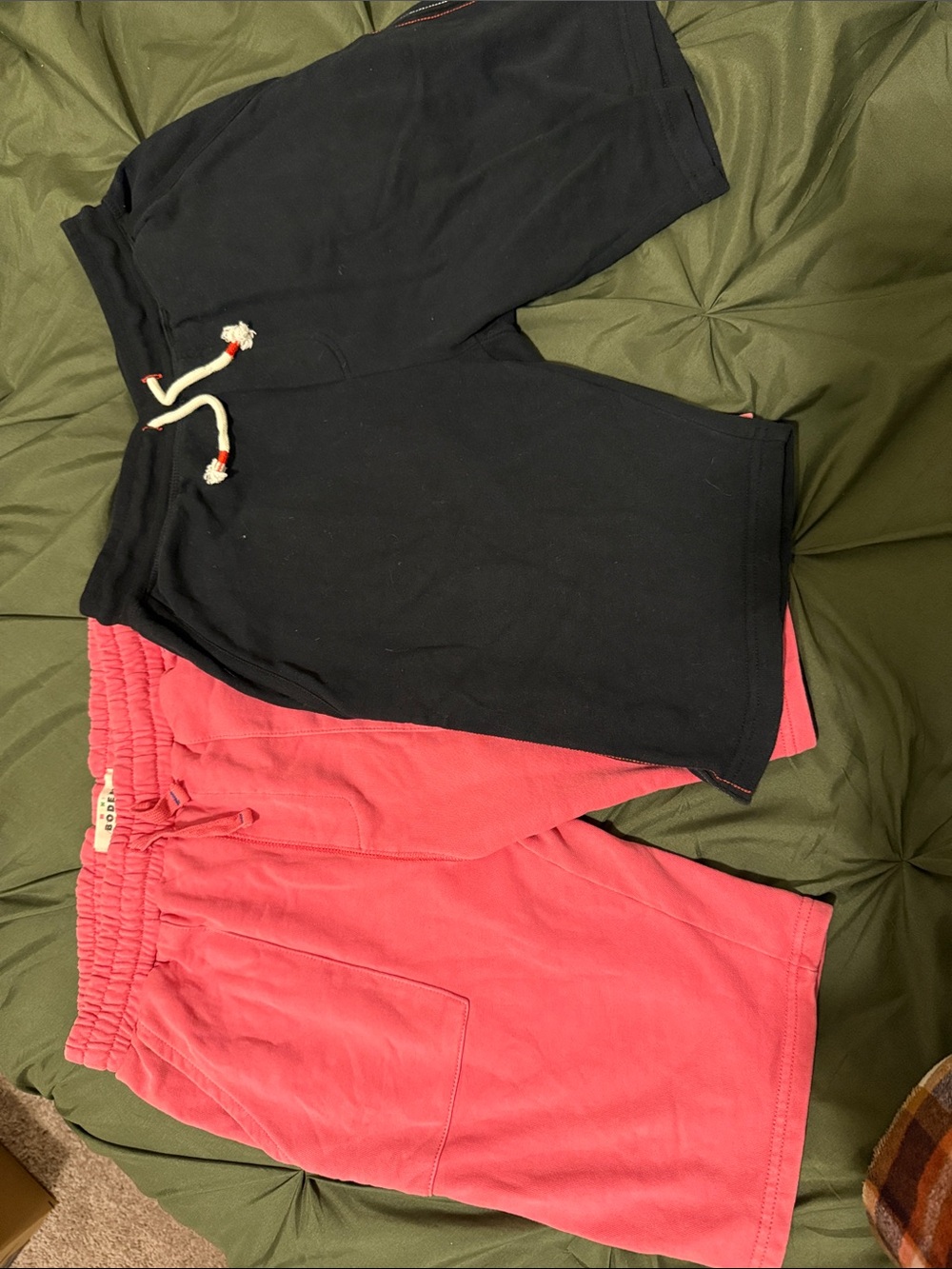 Mini Boden set of 2 sweat shorts